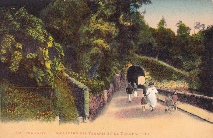 3 Boulevard des Tamaris et le Tunnel